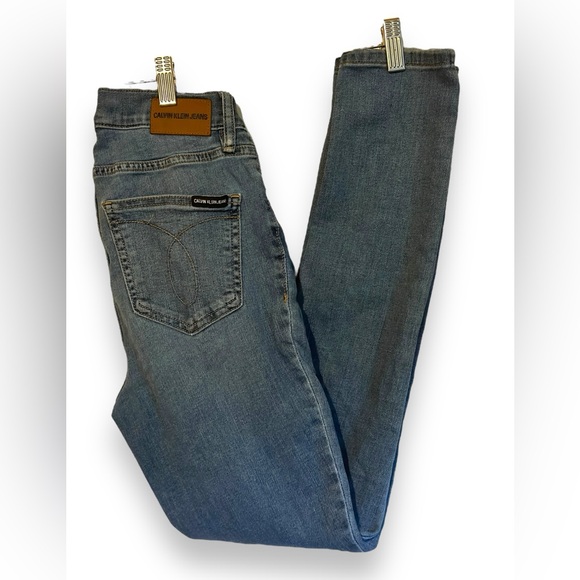 Calvin Klein Jeans | Womens Size: 26 #REPREVE Denim Jeans | Designer Jeans - Picture 1 of 6